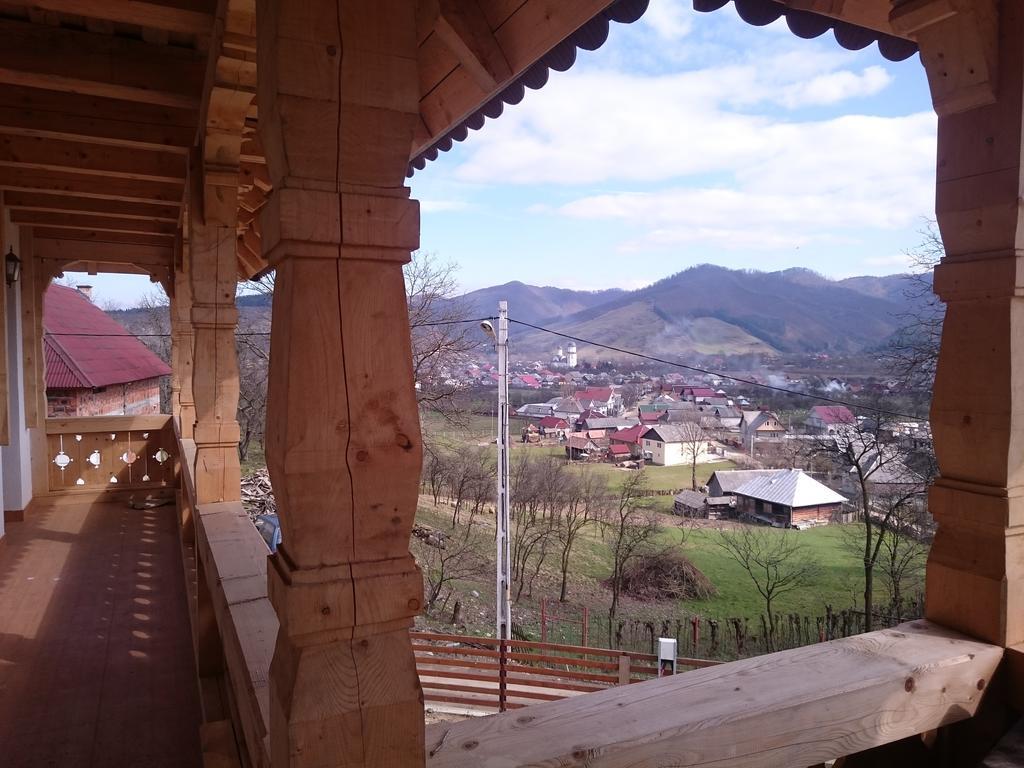 Pensiunea Agroturistica Raluca Vadu Izei Bagian luar foto